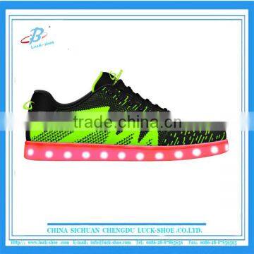 2016 Summer Hot Sale Flashing Party Wear LED Lamp Shoes