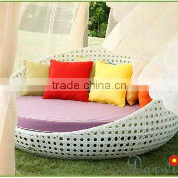 Hot Sale Outdoor Furniture Round Daybed Sunbed