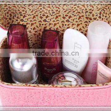 China Made Hard Case Cosmetic Bag Beauty Case Korean Cosmetic Box photo-3