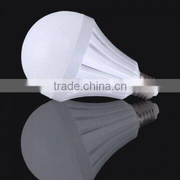 5w 7w 9w 12w Smd5730 Rechargeable Emergency Light Bulb photo-4