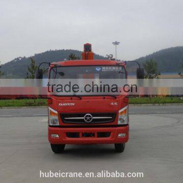 5ton crane with straight arms,SQ5S3, hydraulic crane on truck.