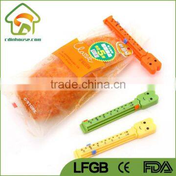 Kitchen Craft Keep Food Fresh Plastic Bag Clips with Date