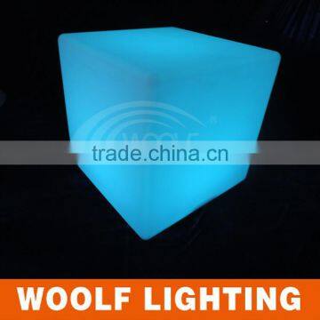 Outdoor Waterproof Color Changing Glowing LED Lighting Cube