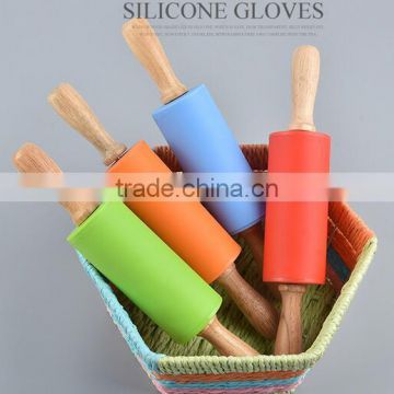 CY133 new wood handle colorful silicone rubber rolling pins