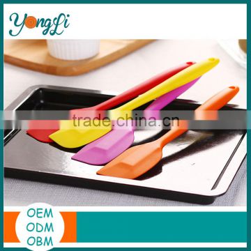 Factory Wholesale Colorful Silicone Dough Scraper