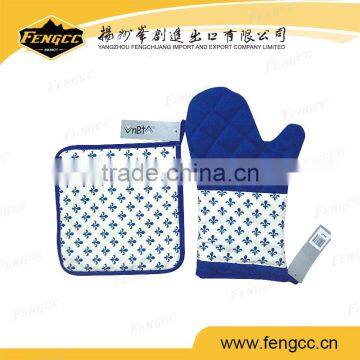 promotional water proof funny oven gloves