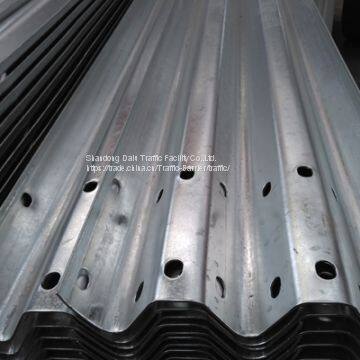 Steel Thrie-Beam Guardrail (Highway Guardrail Barrier) photo-3