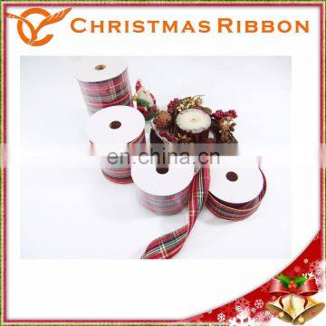 Traditional Values Christmas Lace Ribbon For Christmas Fireplace photo-4