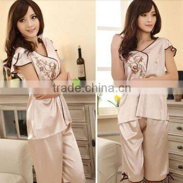 wholesale women sleepwear silk satin pajamas robes comfortable to wear