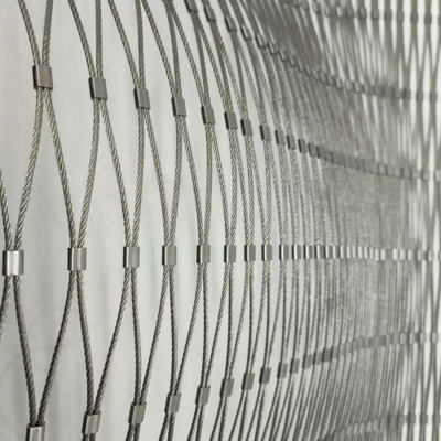 Filet en corde d'acier inoxydable pour balustrades de balcon avec une capacité de charge de 1000 kg