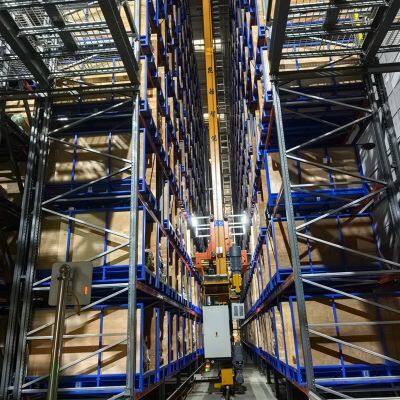 Foldable Metal Pallet for Textile Industry – Reinforced Crossbars & Non-Slip Surface