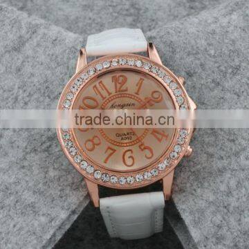 2015 High Quality Beautiful luxury design diamond fashion lady watch LD045