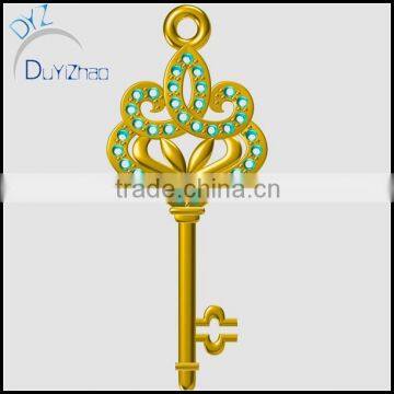 Newest Design Fashion Beautiful Key Pendant Charm Necklace