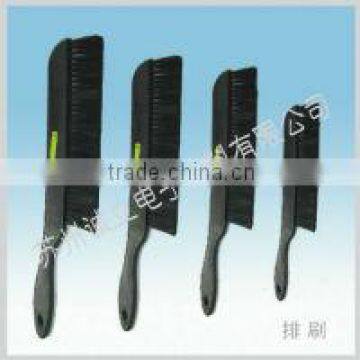 Row ESD Brush for electronic