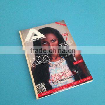 2015 Magazine printing in the best price and china cmyk printing with UV varnish