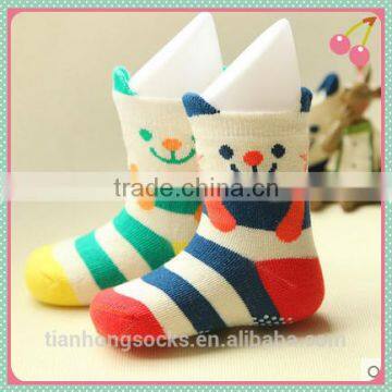 Non slip cute new born baby knitted socks cotton socks wholesale