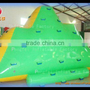 hot funny floating inflatable water iceberg, pvc inflatable water toy