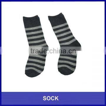 Acrylic with spandex stripe design adult knite socks