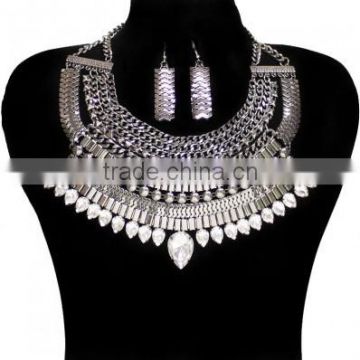 Seed Crystal Studded Fashion Bohemian Necklace Set