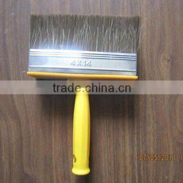 Wall brush with plastic handle