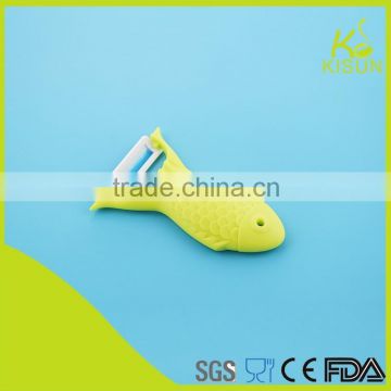 latest new item fish shape ceramics blade