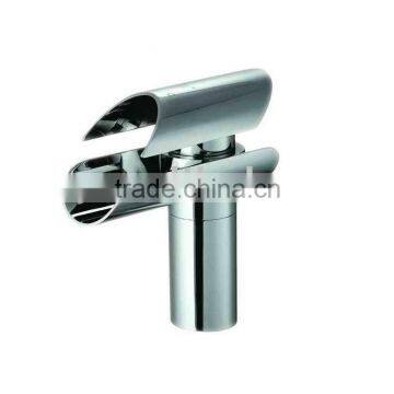 chrome brass waterfall lavatory faucet 20/A8668