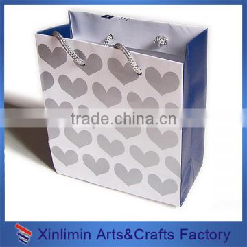 Customized Printed Luxury Promotional Paper Shopping Bag With Handle