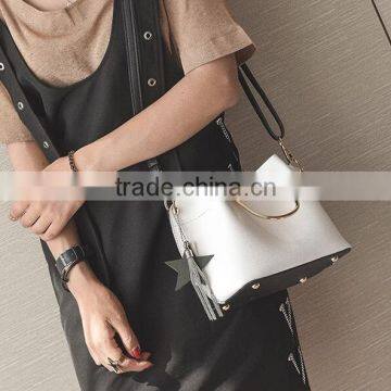 Zm35576a Korean Women Metal Handle Tote Bags Fashion Handbag Sets. photo-5