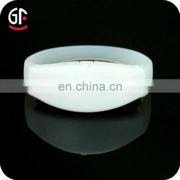 Small Items China Wholesale Promotional Party Flashing Remote Control Led Light up Wristband photo-5