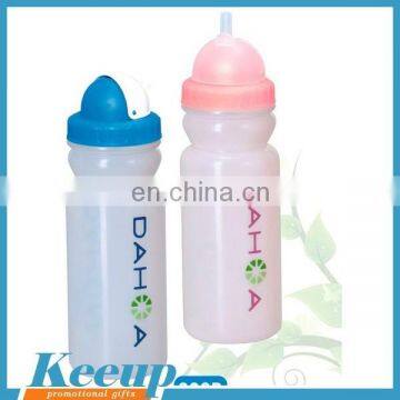 BPA free customized logo sport plastic bottle with straw wholesale