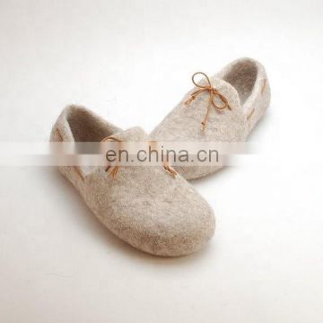 Factory price high-quality bathroom felt slippers