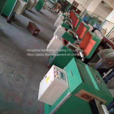 Winding yarn laminating machine