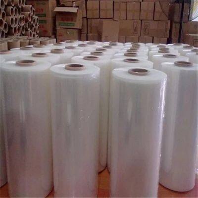 Rolos gigantes de filme esticável. Rolos gigantes de embrulho esticável LLDPE