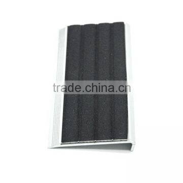 Exterior Aluminum Alloy Carborundum Stair Nosing photo-3