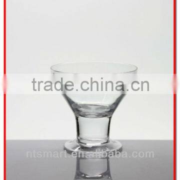 Wine glass/Crystal glassware
