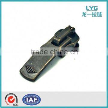 OEM customized logo auto lock zipper puller for slider Garment Accessory