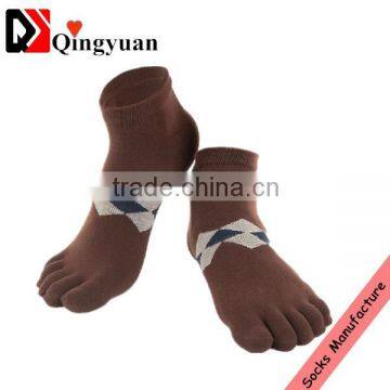 new design bulk wholesale five toe men cotton socks