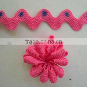 New design Rick Rack Ribbon flower