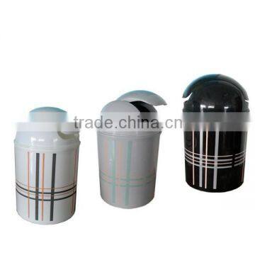 Classic England plastic mini trash can with grid design