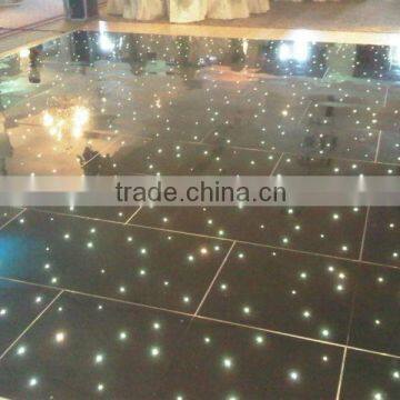 Wedding party decorating dancing floor