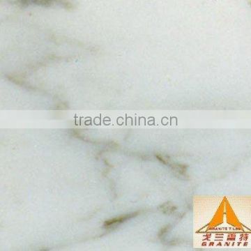 Beige Carrara tiles