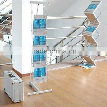 Brochure holder floor stand