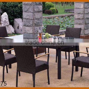 Traditional Table Chair Set Dining Room Use Rattan