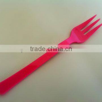 Plastic fork