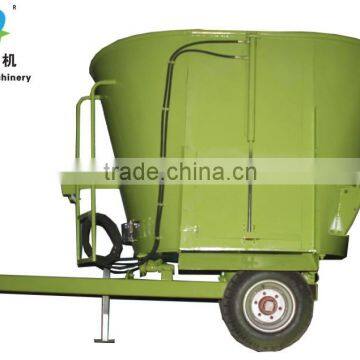Cattle Feed Mixing in the Farm/tmr Mixing Wagon Trailer photo-2
