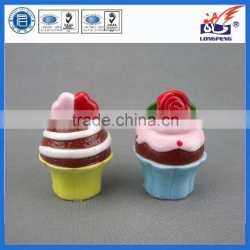 Ceramic Valentine's Salt and Pepper Shaker
