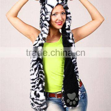 Super quality useful comfortable funny animal hood hat and scarf