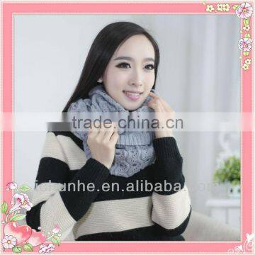 Acrylic Women's Knitted Scarf photo-6