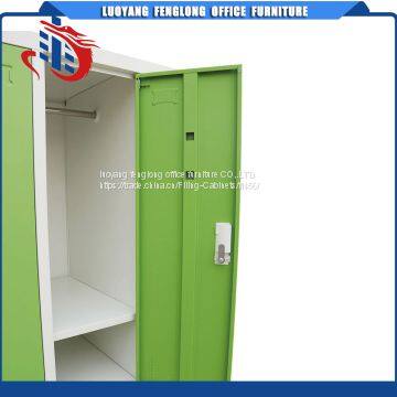 Вертикальные шестидверные стальные шкафчики для хранения с небольшими отделениями photo-5