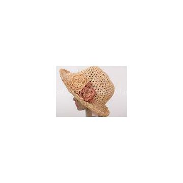 Natural 10cm Brim Raffia Sun Hats / Hollow Out Beige Crochet Sun Hat For Party With Flower